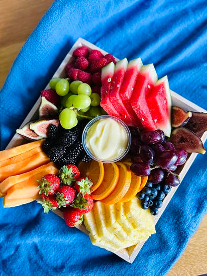 Small Fresh Seasonal Fruit Platter ( Serves 2-4)